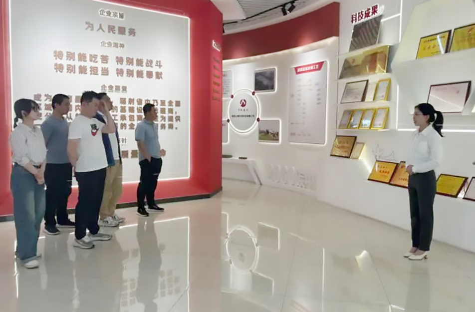 南昌市政建設集團開展“重溫奮斗史，啟航新征程”企業(yè)展廳講解活動
